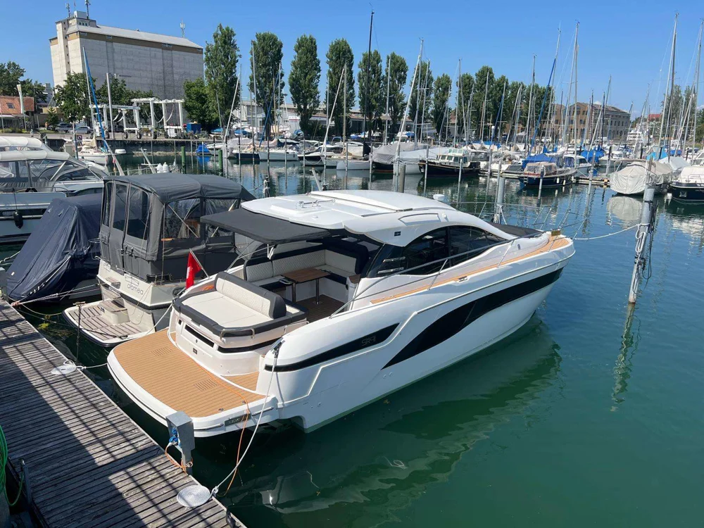 BoatPhoto.coverAlt