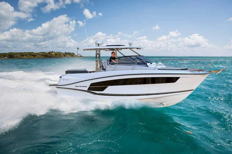 BoatPhoto.coverAlt