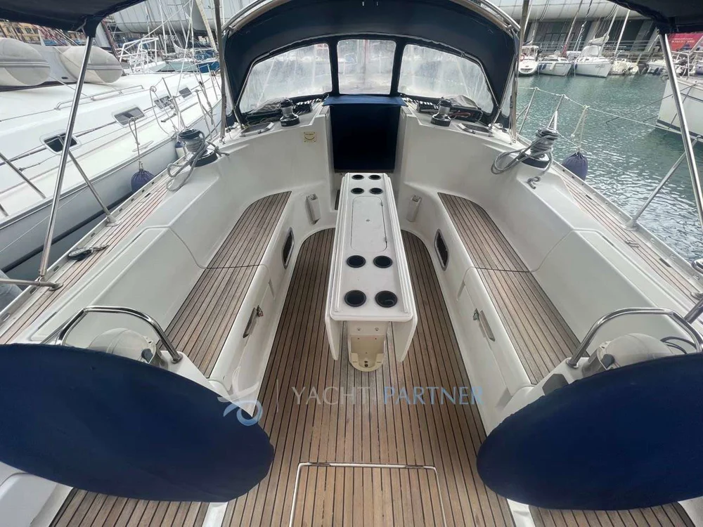 BoatPhoto.coverAlt