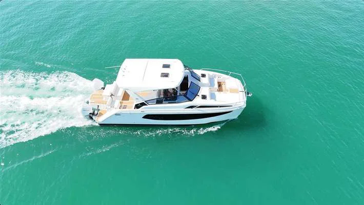 BoatPhoto.alt
