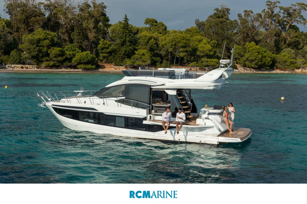 BoatPhoto.coverAlt