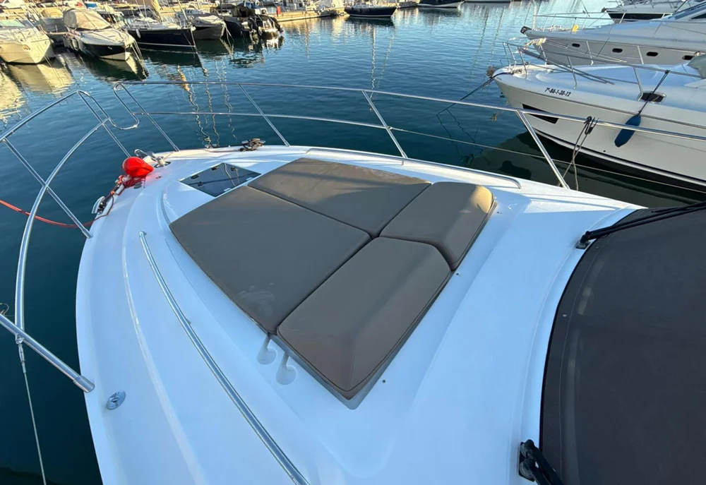 BoatPhoto.alt