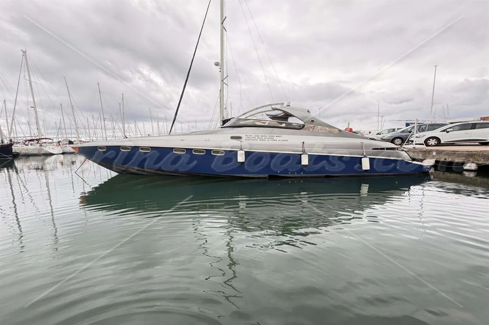 BoatPhoto.alt