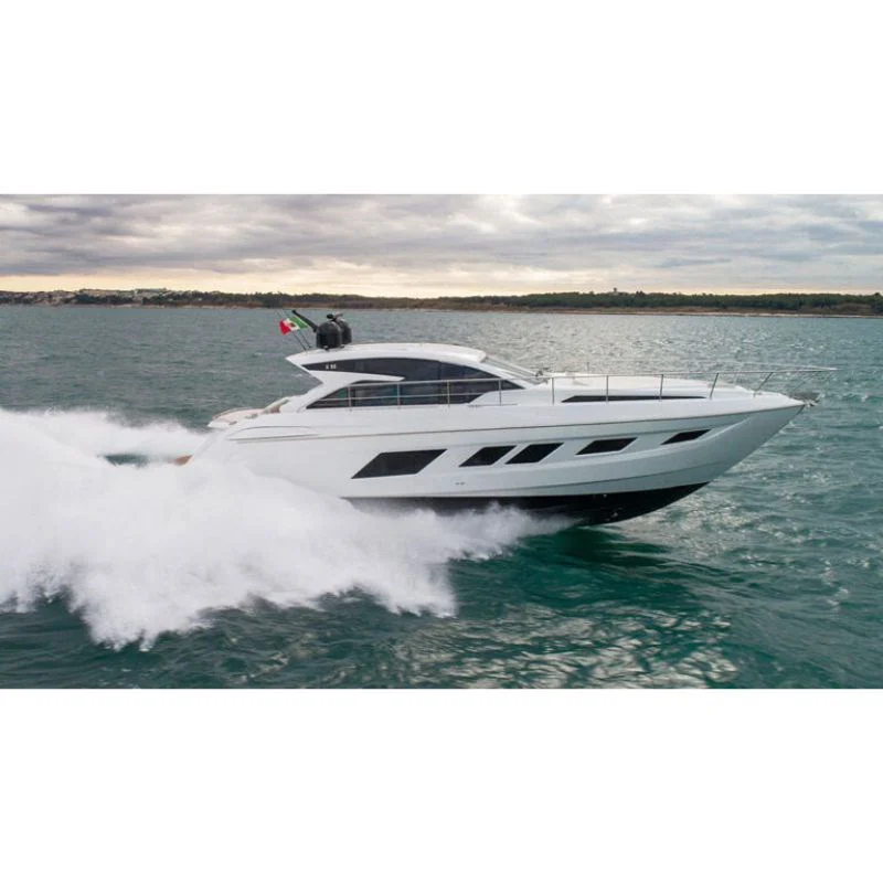 BoatPhoto.coverAlt