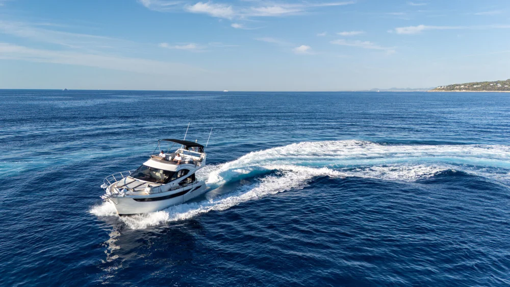 BoatPhoto.coverAlt