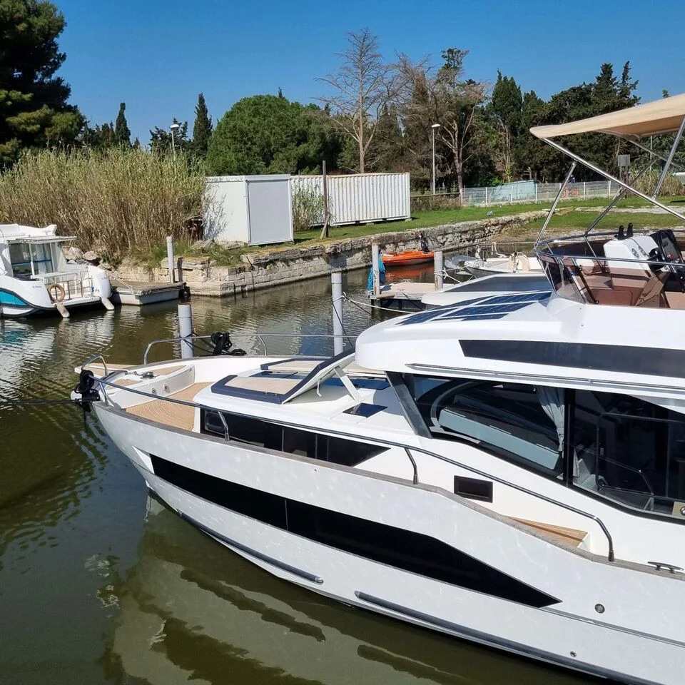 BoatPhoto.alt