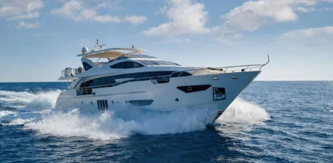 BoatPhoto.coverAlt