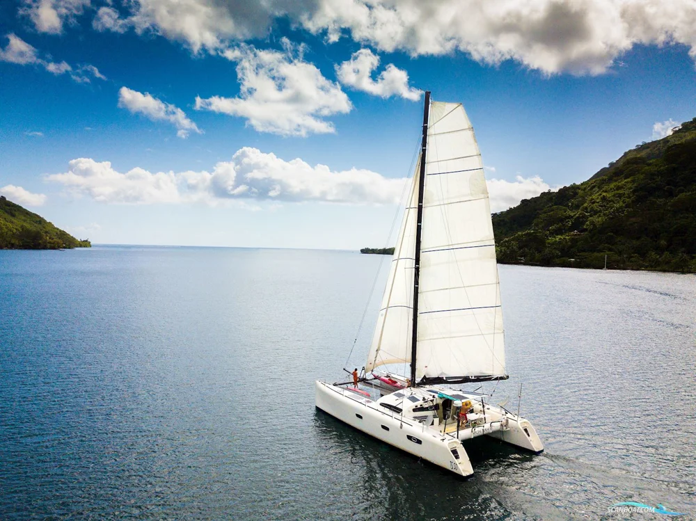 BoatPhoto.alt