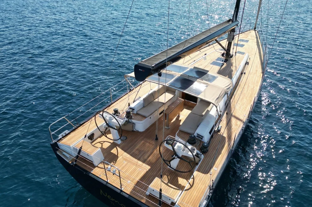 BoatPhoto.alt