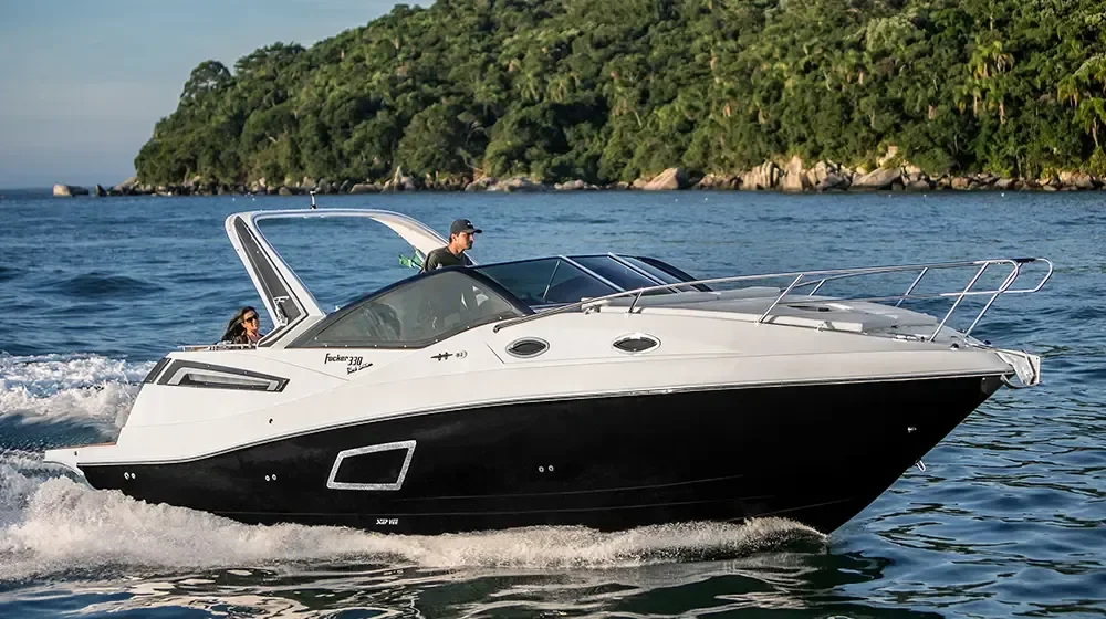 BoatPhoto.coverAlt