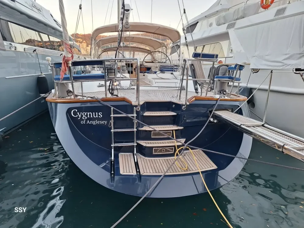2004 Oyster Yachts 82 for sale in Italy, photo 4 of 5