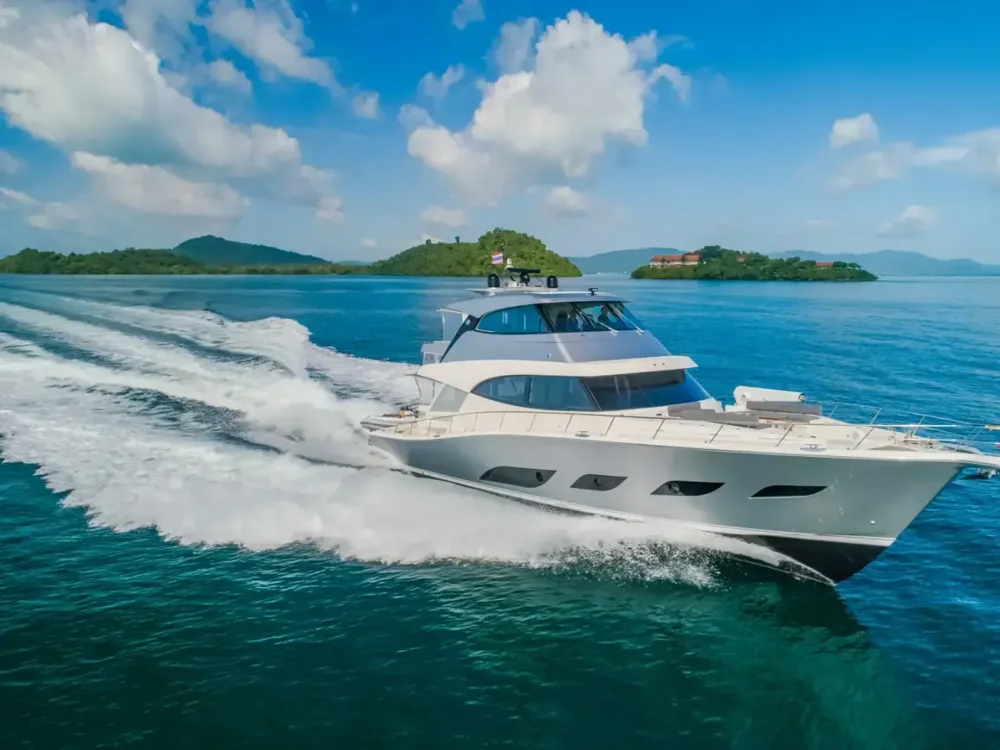 BoatPhoto.coverAlt