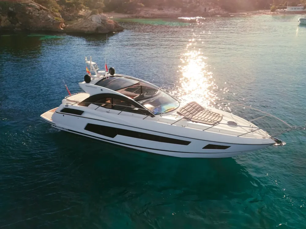 BoatPhoto.coverAlt