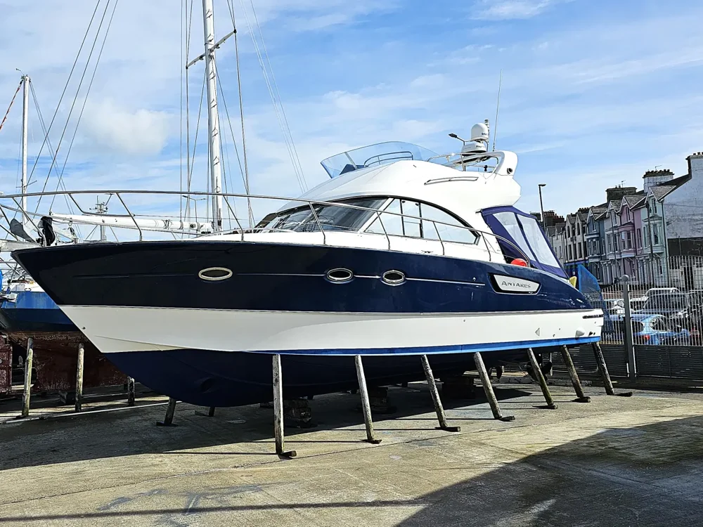 BoatPhoto.coverAlt