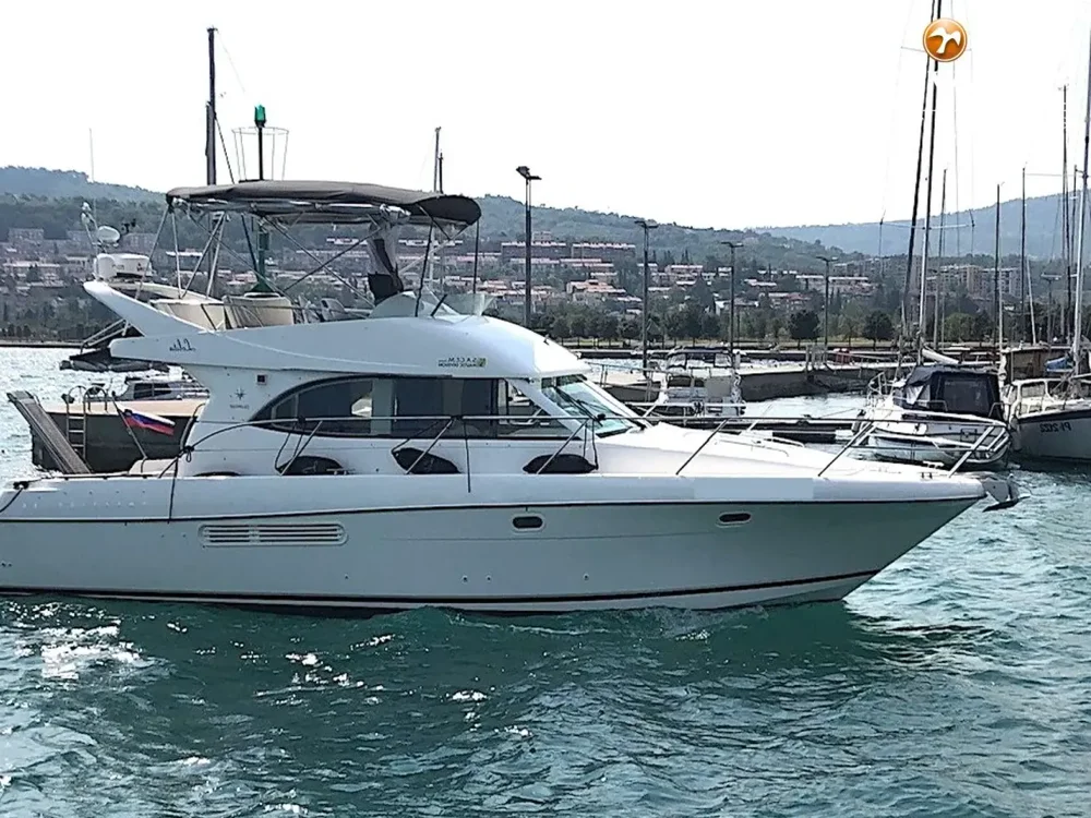 BoatPhoto.coverAlt
