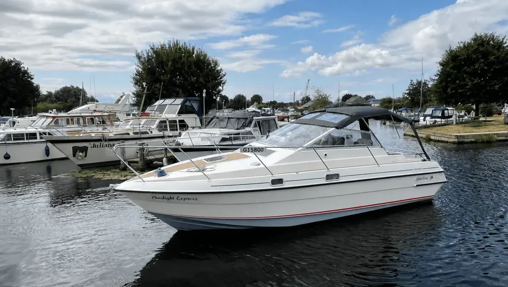 BoatPhoto.coverAlt