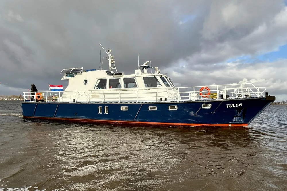 BoatPhoto.coverAlt