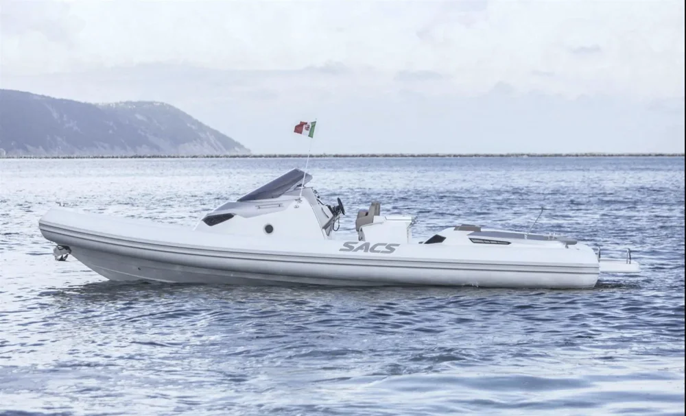BoatPhoto.coverAlt