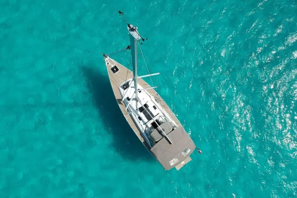 BoatPhoto.alt