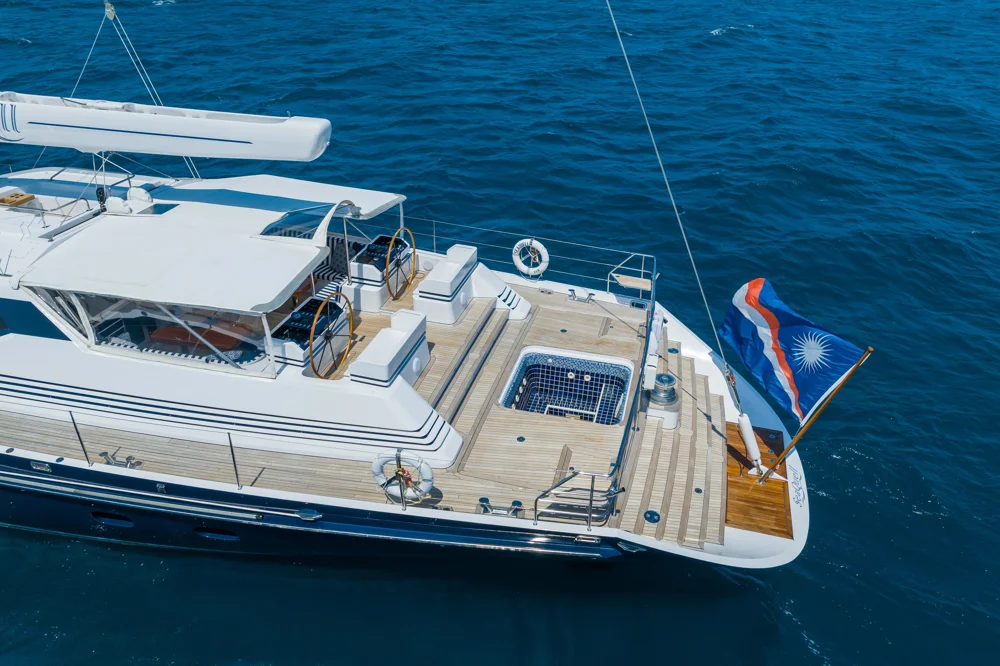 BoatPhoto.alt