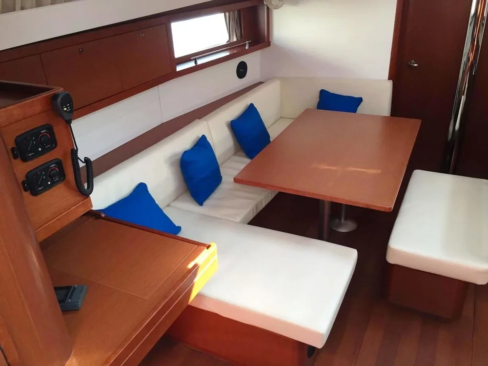 2015 BENETEAU Oceanis 48 for sale in Trapani, Italy, photo 3 of 5