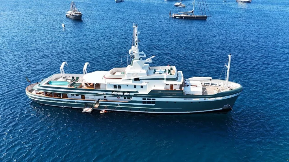 BoatPhoto.alt