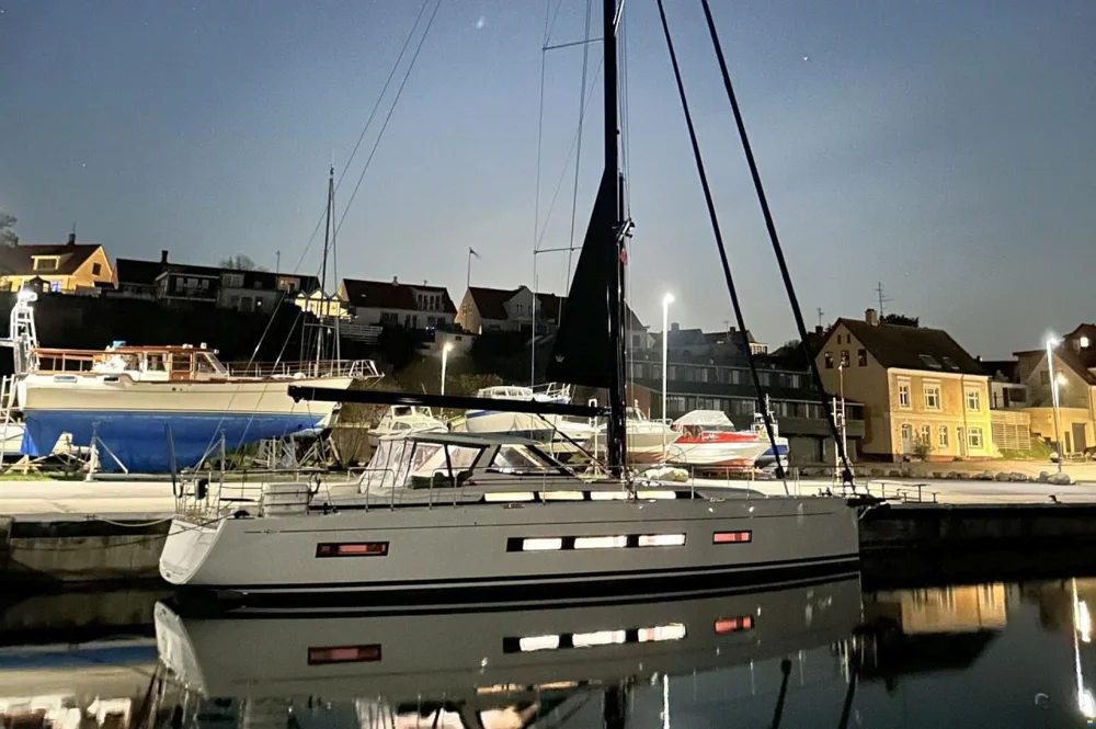 BoatPhoto.alt