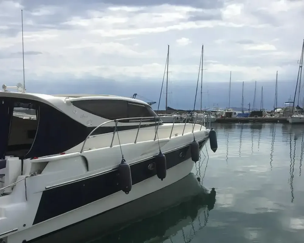 BoatPhoto.alt