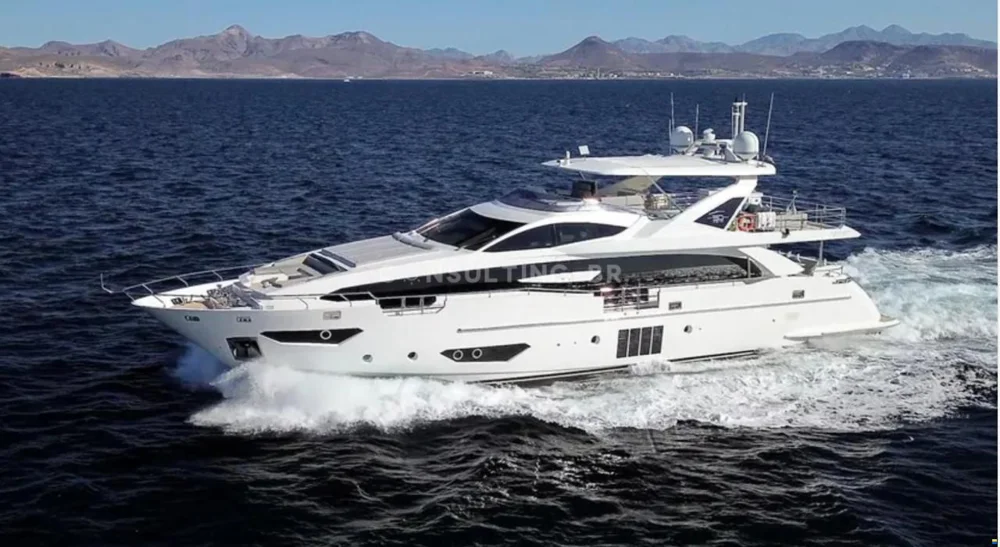BoatPhoto.coverAlt