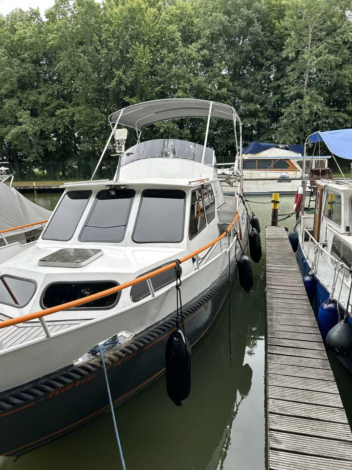 BoatPhoto.coverAlt