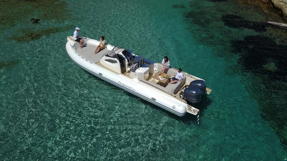 BoatPhoto.coverAlt