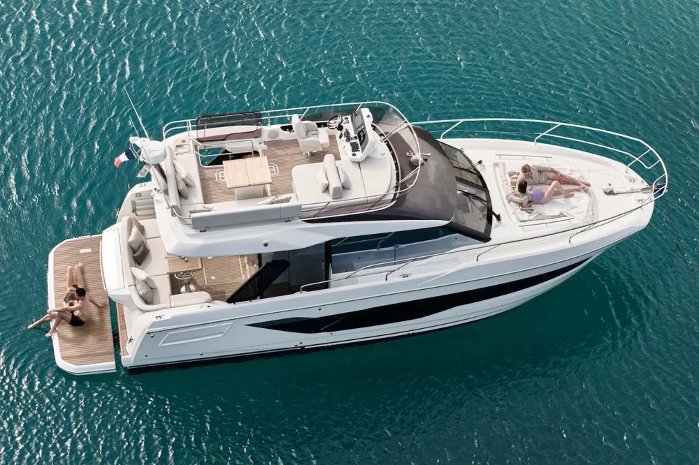 BoatPhoto.alt