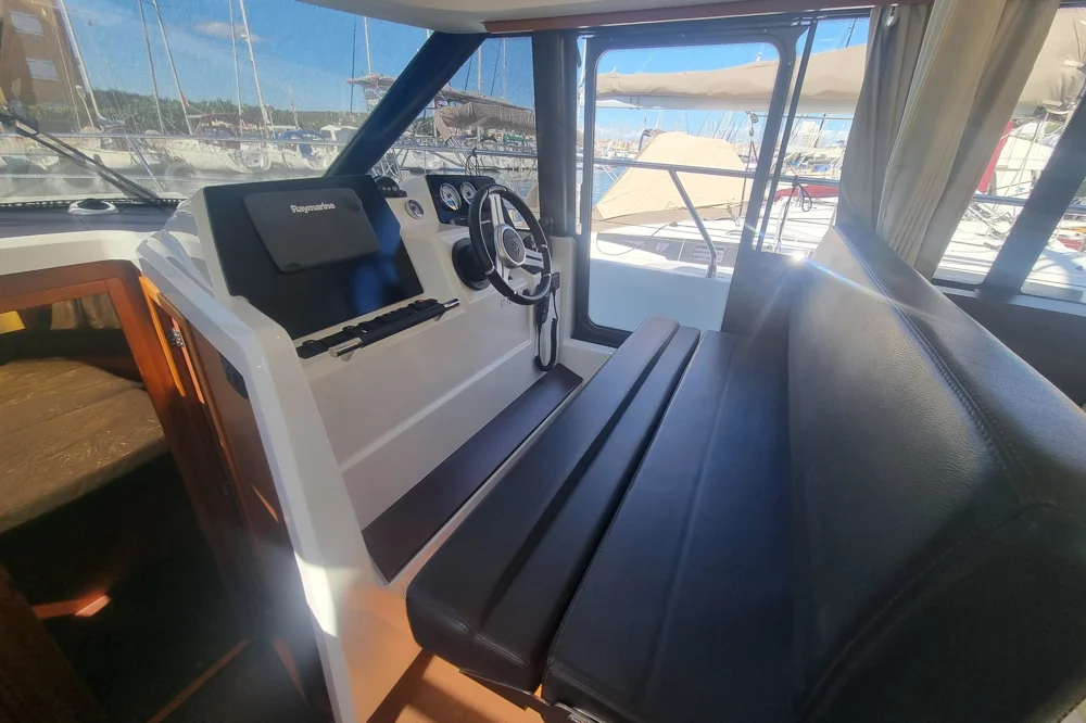 BoatPhoto.alt