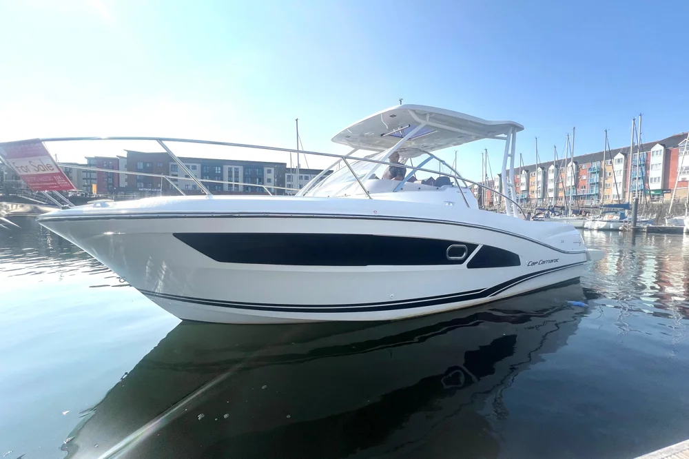 BoatPhoto.coverAlt