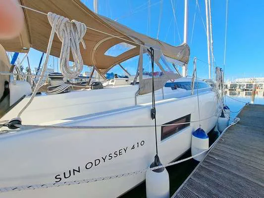 2023 Jeanneau SUN ODYSSEY 410 for sale in Portugal, photo 4 of 5