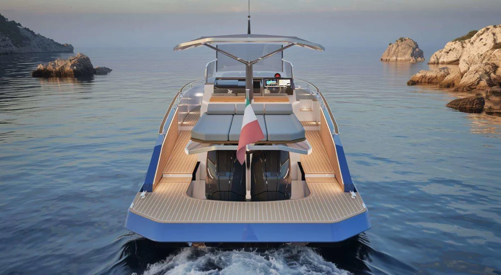 BoatPhoto.coverAlt
