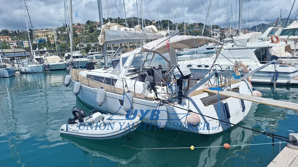 BoatPhoto.coverAlt