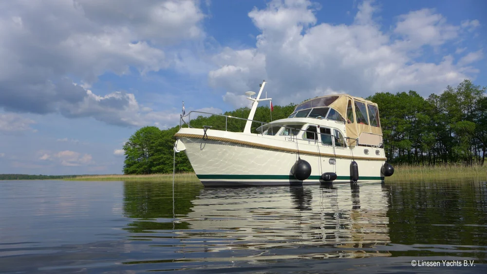 2012 Linssen Yachts Linssen 29.9 AC for sale in Plau am See, Germany, photo 4 of 10