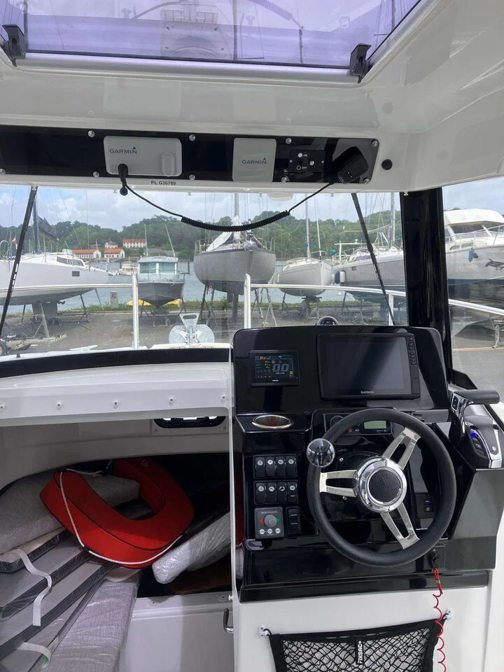 BoatPhoto.alt