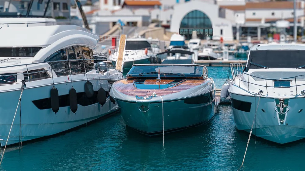 BoatPhoto.alt