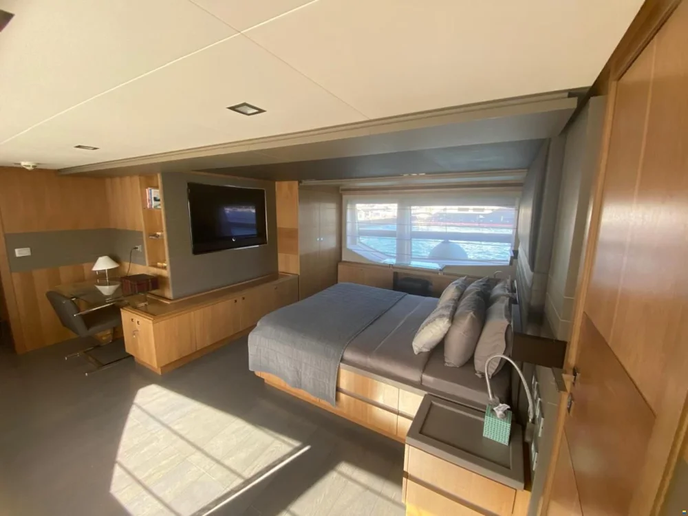 2011 Custom Line 100 for sale in Göcek, Turkey, photo 5 of 5