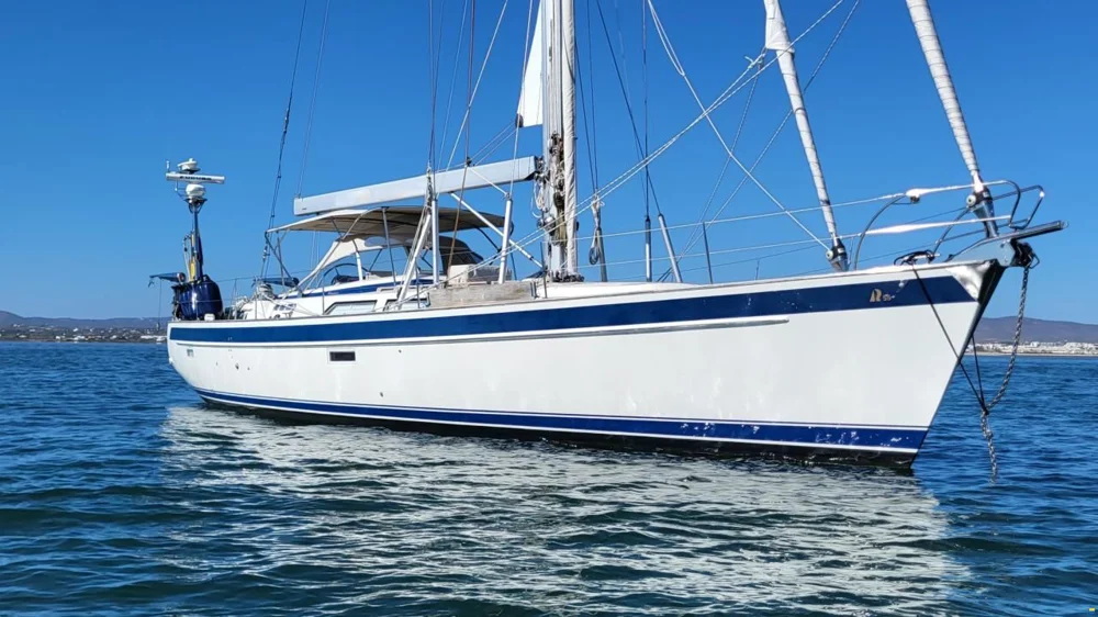BoatPhoto.coverAlt