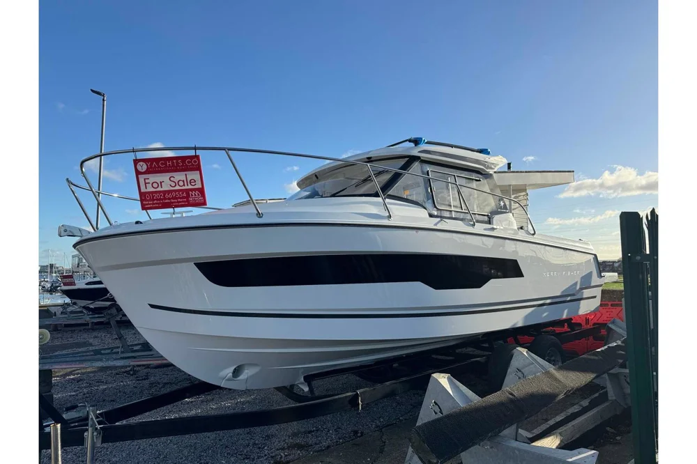 BoatPhoto.coverAlt