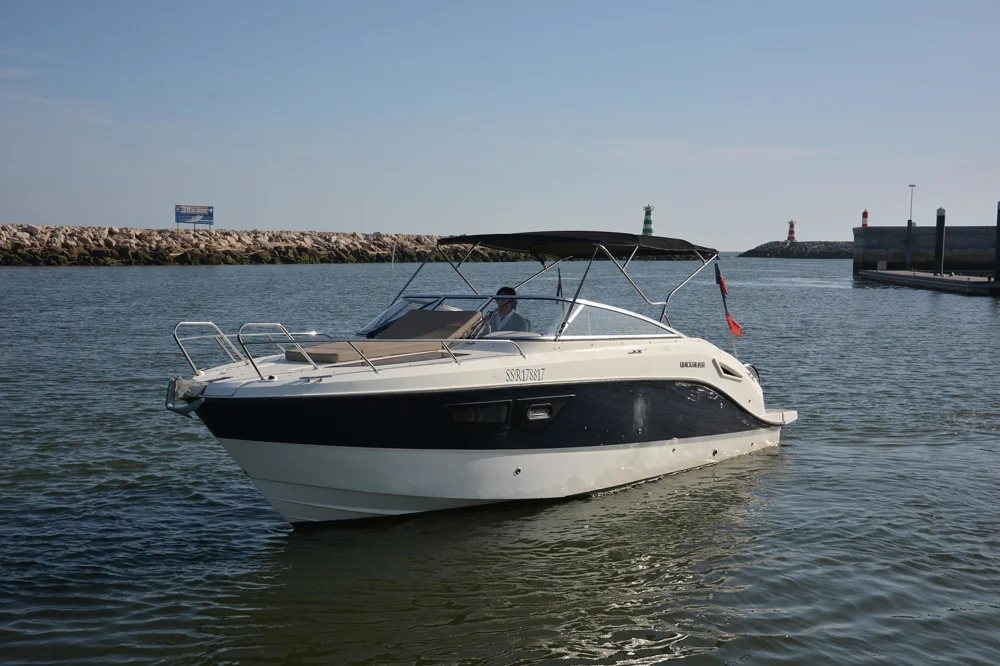 2017 Quicksilver Activ 805 Cruiser | 27.2 ft for sale in Vilamoura, Portugal