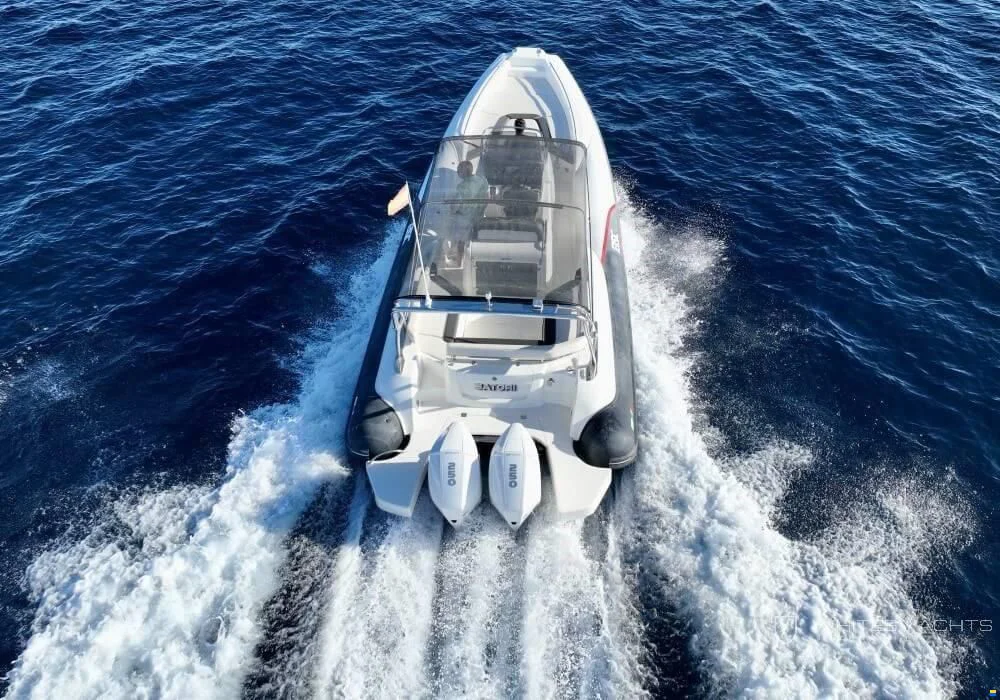 BoatPhoto.coverAlt