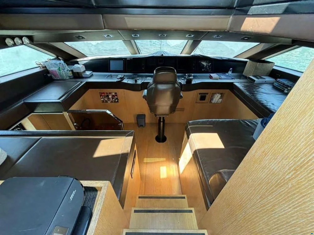 BoatPhoto.alt