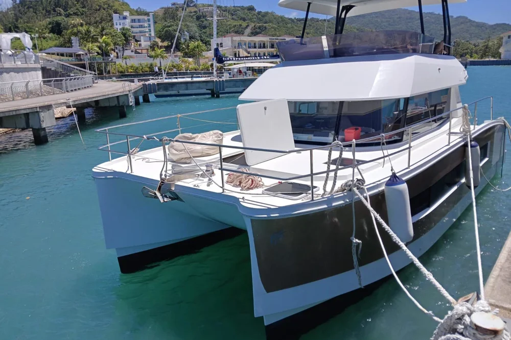 BoatPhoto.coverAlt