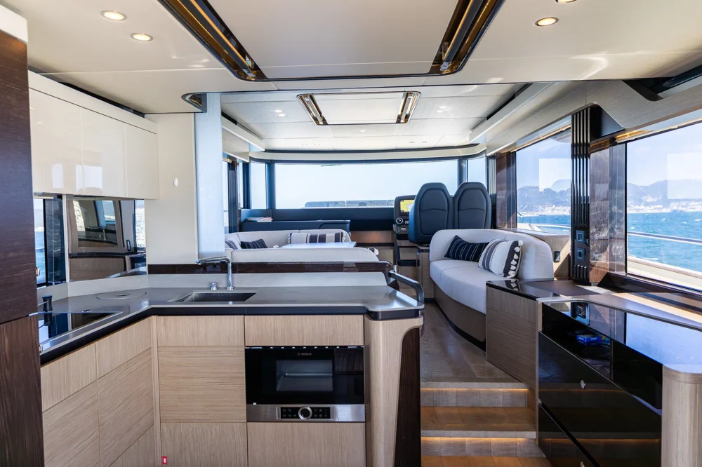 2021 Absolute Spa 52 Navetta for sale in Gibraltar, photo 3 of 5