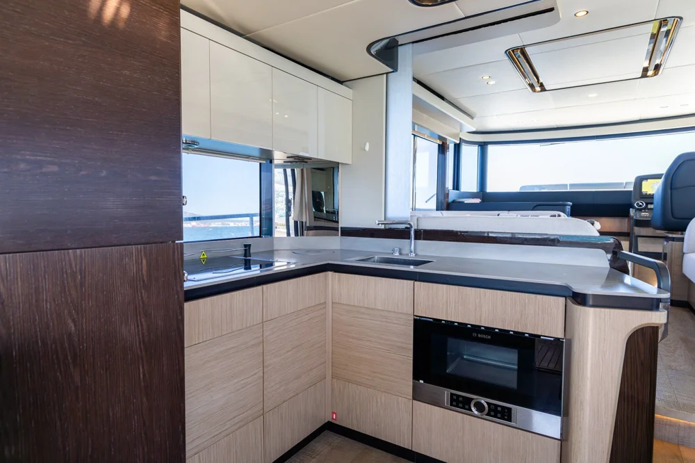 2021 Absolute Spa 52 Navetta for sale in Gibraltar, photo 4 of 5