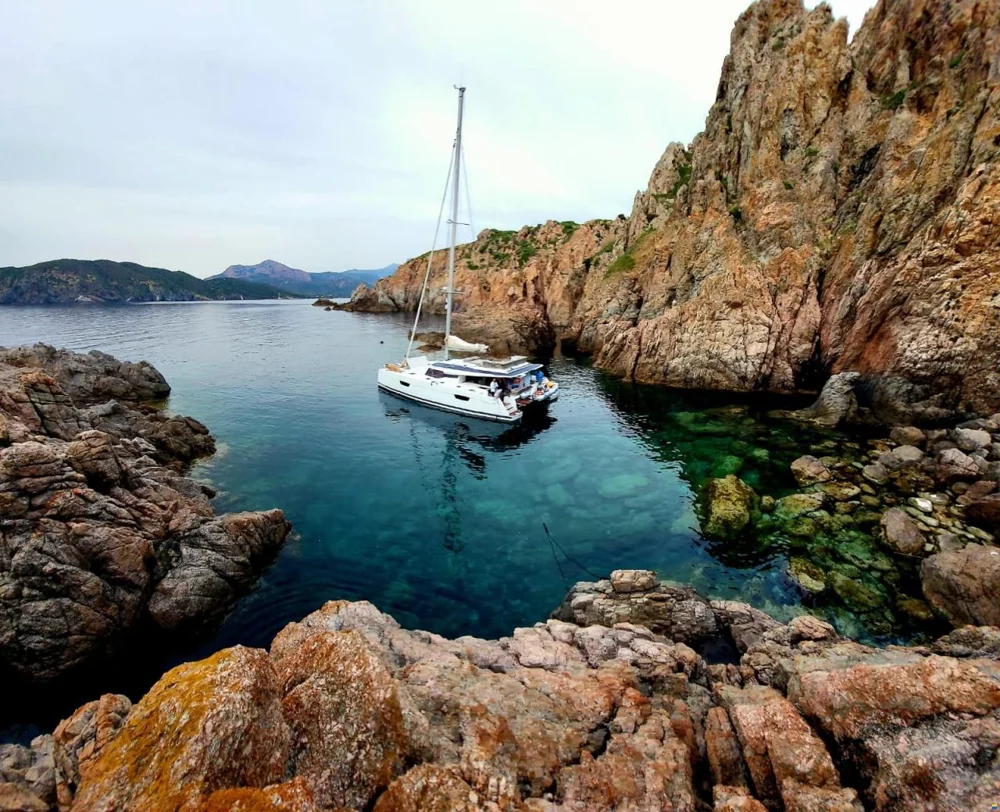 BoatPhoto.coverAlt